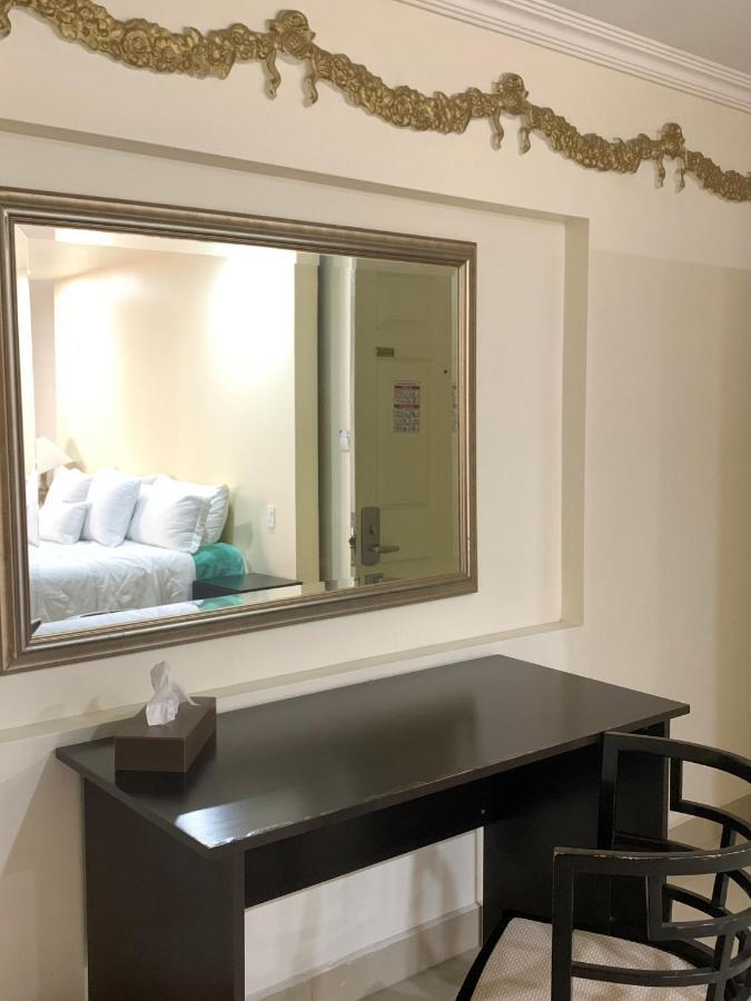 Hotel Inn Galerias Ακουασκαλιέντες Εξωτερικό φωτογραφία