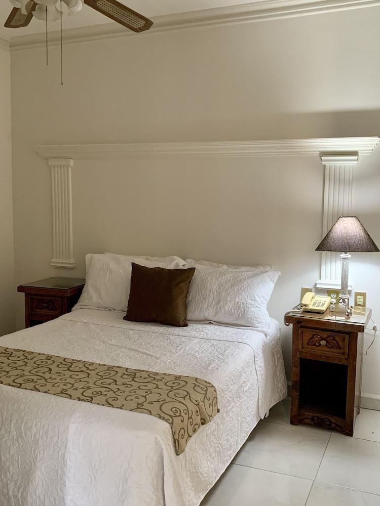 Hotel Inn Galerias Ακουασκαλιέντες Εξωτερικό φωτογραφία
