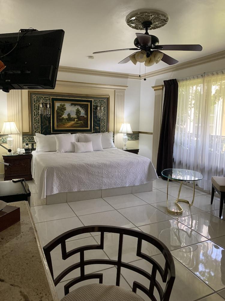 Hotel Inn Galerias Ακουασκαλιέντες Εξωτερικό φωτογραφία